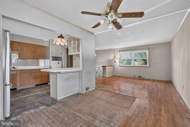 807 YORKTOWN ST, Lansdale, PA 19446