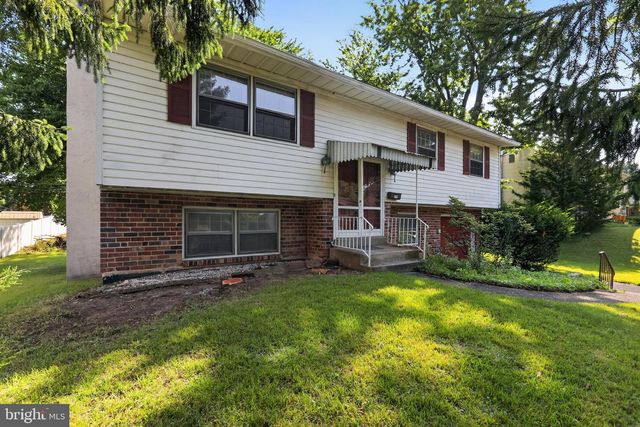 807 YORKTOWN ST, Lansdale, PA 19446