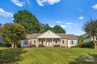 6701 Brynwood Drive, Charlotte, NC 28226