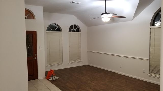 935 Rock Springs Drive, Richmond, TX 77469