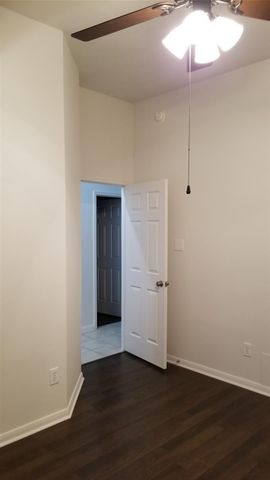 935 Rock Springs Drive, Richmond, TX 77469