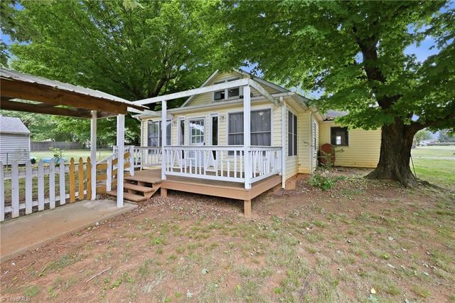 4100 Kernersville Road, Winston-salem, NC 27107