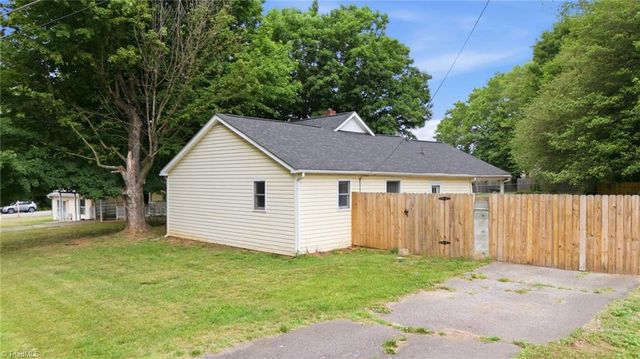 4100 Kernersville Road, Winston-salem, NC 27107