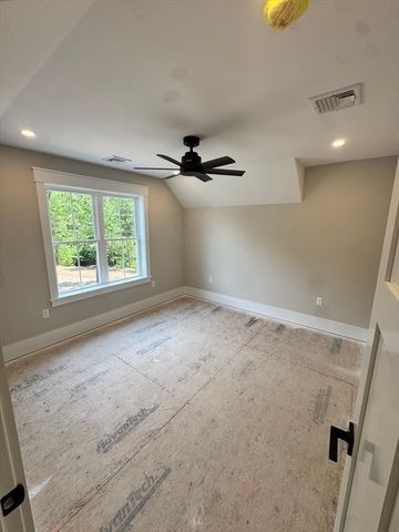 43 Panettieri Drive, Lakeville, MA 02347