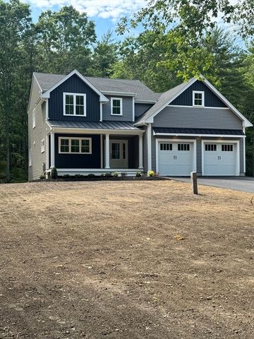 43 Panettieri Drive, Lakeville, MA 02347
