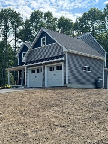 43 Panettieri Drive, Lakeville, MA 02347