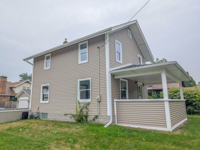 1604 Grant Avenue, Rockford, IL 61103