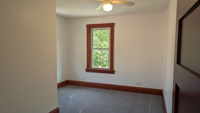 1604 Grant Avenue, Rockford, IL 61103