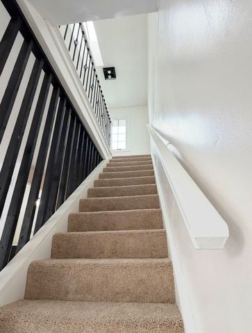 8925 Pheasant Lake Drive, Tinley Park, IL 60487