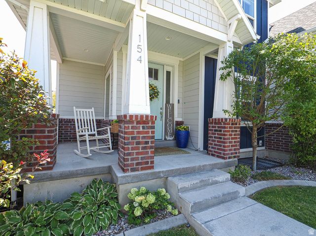 154 E ZINFANDEL LN, Vineyard, UT 84059