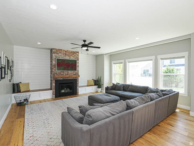 154 E ZINFANDEL LN, Vineyard, UT 84059
