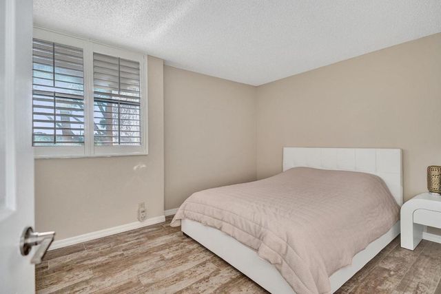 2070 Homewood 214, Delray Beach, FL 33445