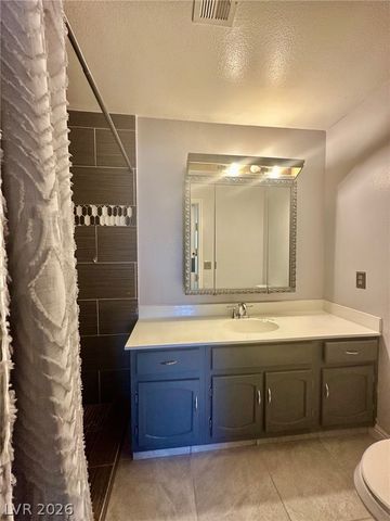 3384 Matvay Street, Las Vegas, NV 89121