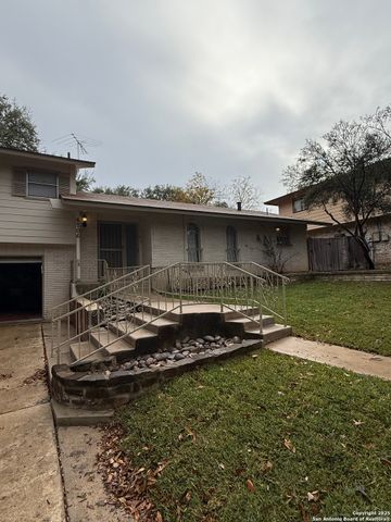 5706 Gomer Pyle Dr, San Antonio, TX 78240