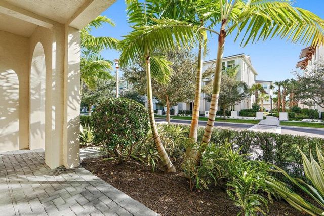 5239 Beckman Terrace, Palm Beach Gardens, FL 33418