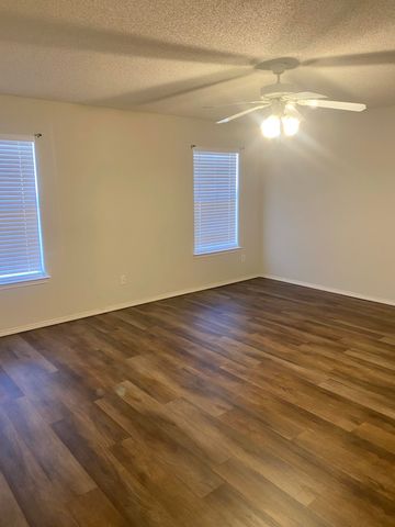 508 N Juneau Avenue, Lubbock, TX 79416