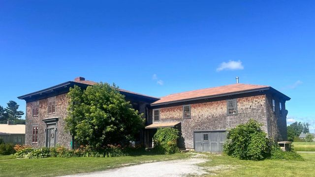 382 South Main Street, Alburgh, VT 05440