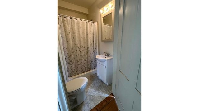 382 South Main Street, Alburgh, VT 05440