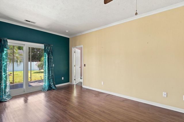 1006 Napa Ct., Longs, SC 29568
