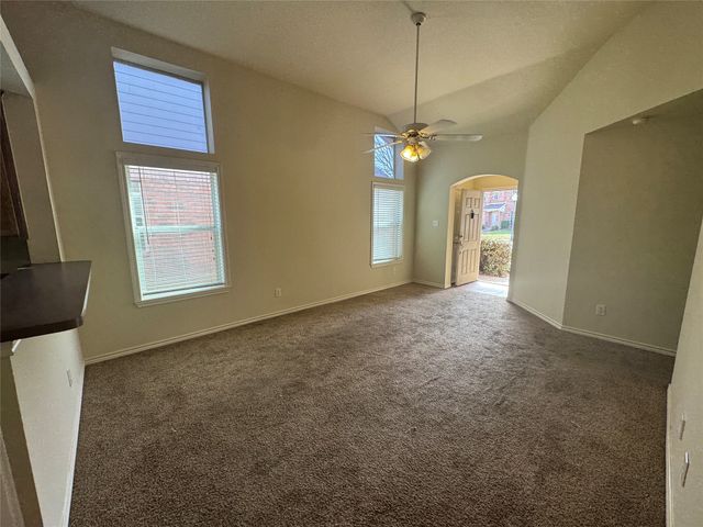 8905 Stewart Street, Cross Roads, TX 76227