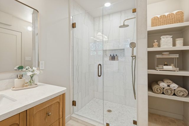 2013 Huntington Lane, Fort Worth, TX 76110