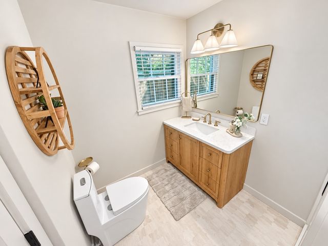2013 Huntington Lane, Fort Worth, TX 76110