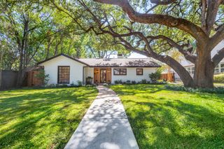 2013 Huntington Lane, Fort Worth, TX 76110