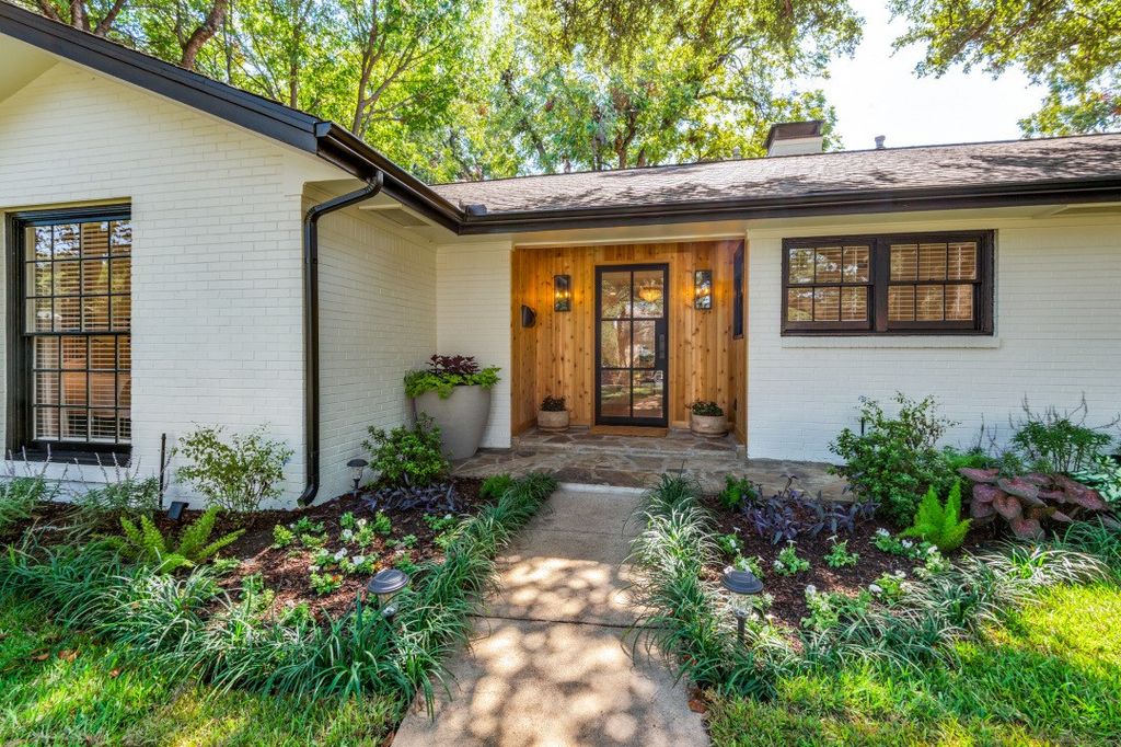 2013 Huntington Lane, Fort Worth, TX 76110 — photo 2