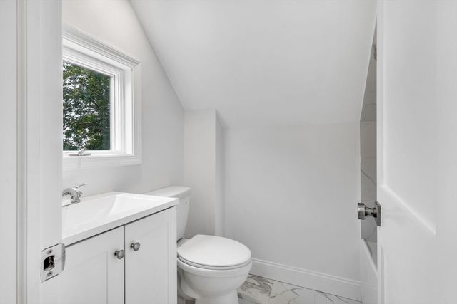5 Beckford St 3, Beverly, MA 01915