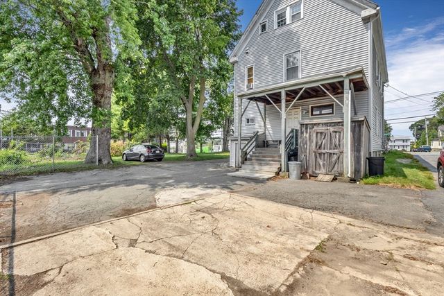 5 Beckford St 3, Beverly, MA 01915