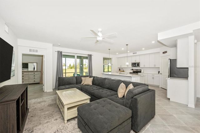 17775 BORACAY COURT 102, Venice, FL 34293