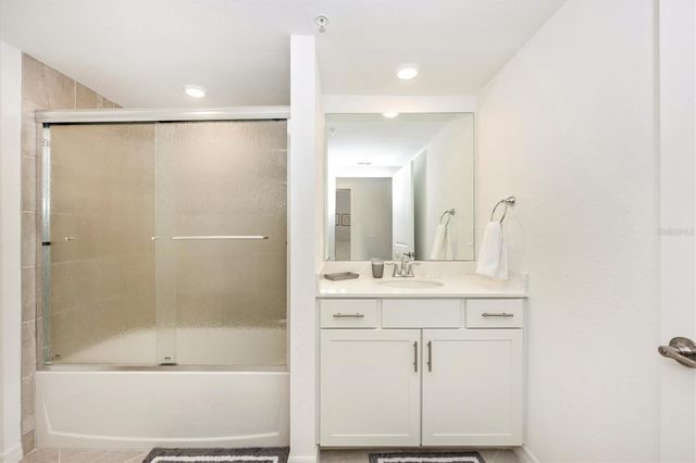 17775 BORACAY COURT 102, Venice, FL 34293