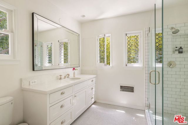 5630 Spreading Oak Drive, Los Angeles, CA 90068