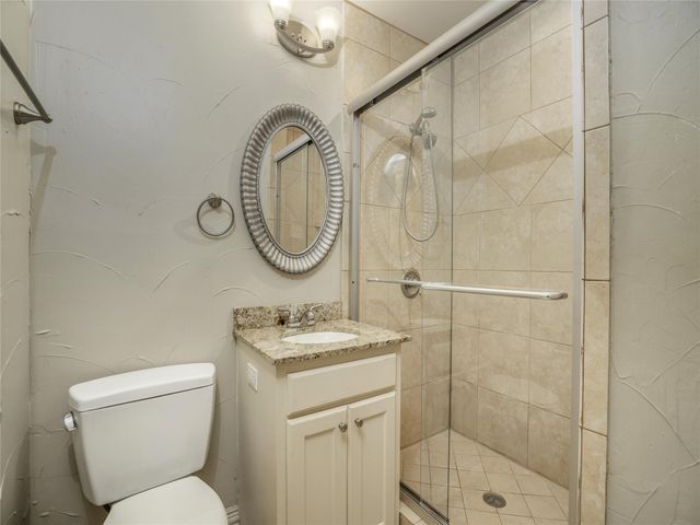 917 Warren Way, Richardson, TX 75080