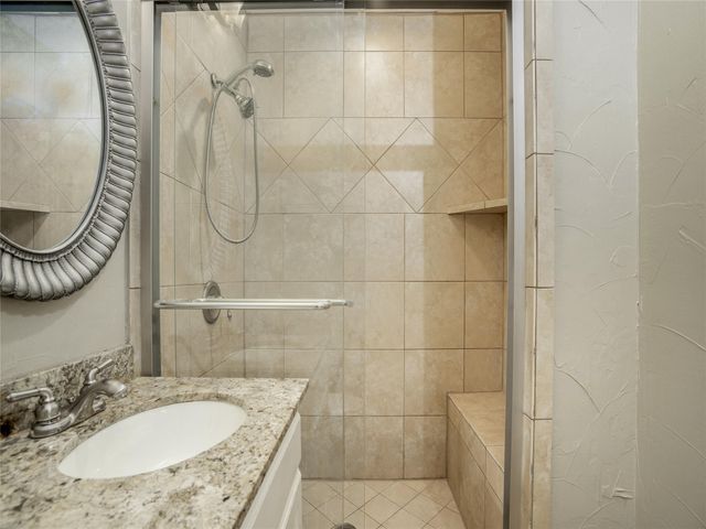 917 Warren Way, Richardson, TX 75080