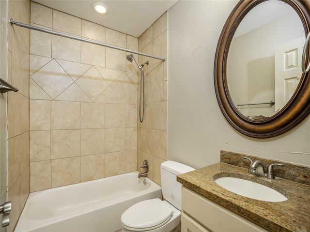 917 Warren Way, Richardson, TX 75080