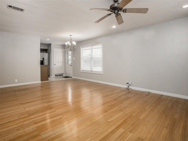 917 Warren Way, Richardson, TX 75080