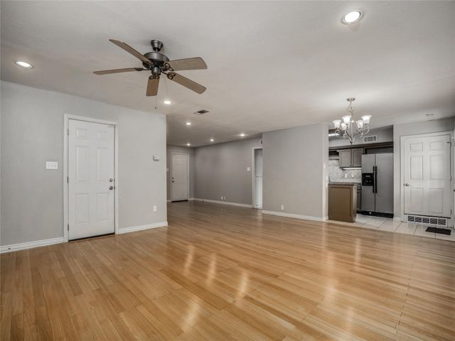 917 Warren Way, Richardson, TX 75080