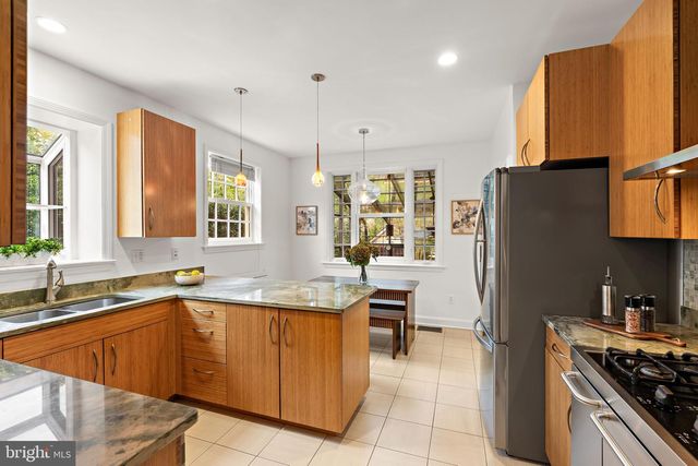 3805 GRAMERCY ST NW, Washington, DC 20016