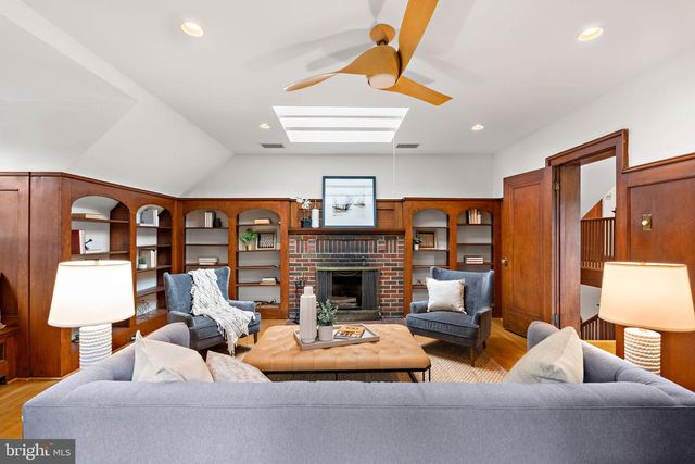 3805 GRAMERCY ST NW, Washington, DC 20016