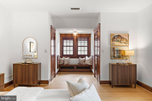 3805 GRAMERCY ST NW, Washington, DC 20016