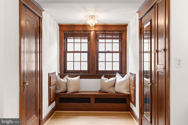 3805 GRAMERCY ST NW, Washington, DC 20016