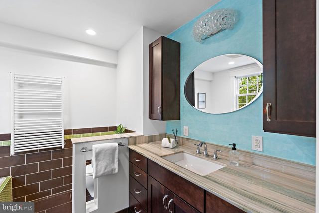 3805 GRAMERCY ST NW, Washington, DC 20016