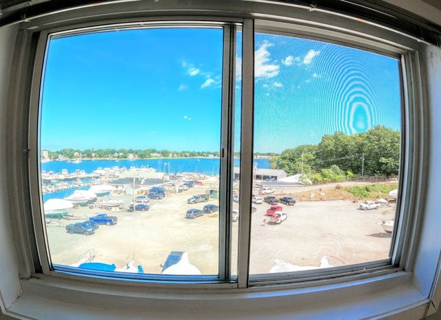 200 Cove Way 513, Quincy, MA 02169