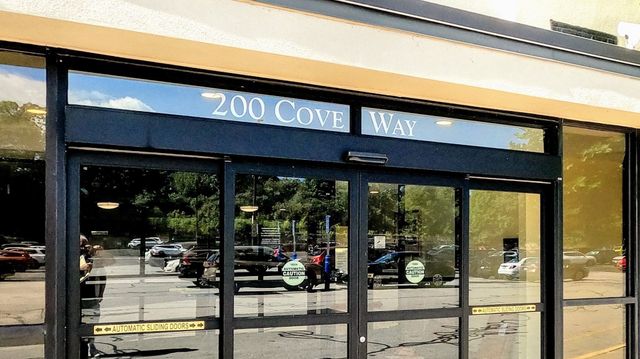 200 Cove Way 513, Quincy, MA 02169