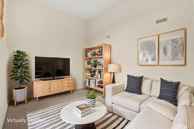 6120 W 65th Street 5, Chicago, IL 60638