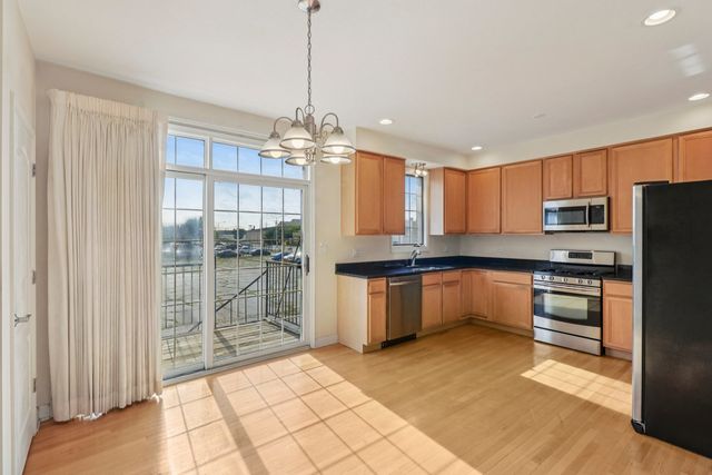6120 W 65th Street 5, Chicago, IL 60638