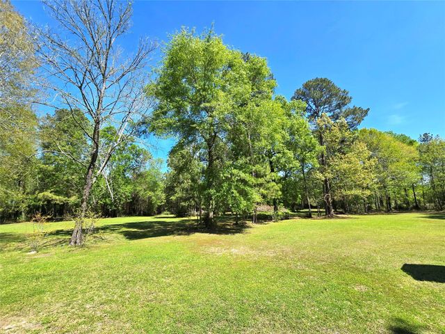 620 Easy Street, Cleveland, TX 77327