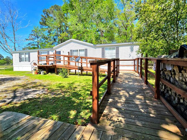620 Easy Street, Cleveland, TX 77327