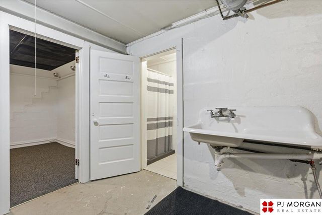 5116 Parker Street, Omaha, NE 68104